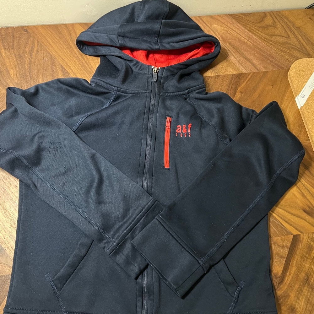 Abercrombie and Fitch Boys Active Sweat Shirt Muscle Fit Size Medium